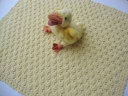Crochet Cotton Baby Blanket Chick Yellow Cottontail Design - thumbnail 1