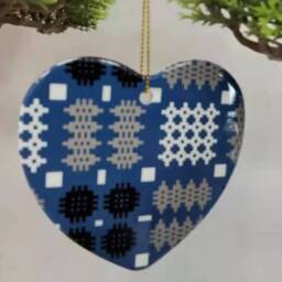 Welsh Tapestry Blanket Print Christmas Heart Shaped Baubles - thumbnail 2