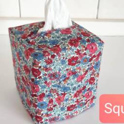Liberty Fabric Tissue Box Cover Handmade Floral Cotton Decor - thumbnail 3