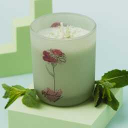Personalised Birth Month Flower Candle - Custom Birthday Gift Floral Scented Eco-Friendly Soy Wax Unique For Her - thumbnail 2
