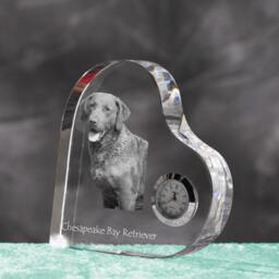 Chesapeake Bay Retriever - Crystal Clock in The Shape Of A Heart With Image Pure-Bred Dog - thumbnail 2