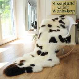 100% British Jacob Undyed Rare Breed Sheepskin Double Rug - Handmade in Somerset - thumbnail 2