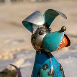 Vintage Style Sitting Metal Dog - thumbnail 3