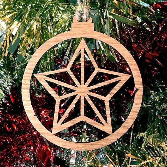 Wooden Star Bauble Christmas Tree Decoration - Beautiful Xmas Ornament in Oak, Walnut Cherry Wood Or Silver, Gold, Red, Green Glitter - image 1