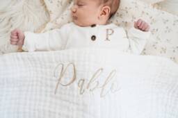White Personalized Embroidered Cotton Gauze Baby Blanket - thumbnail 1
