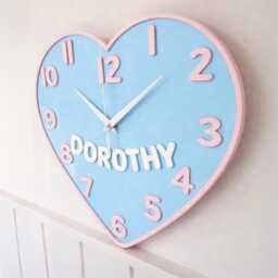 Personalized Heart-Shaped Wall Clock/Children's Bedroom With Name - thumbnail 2