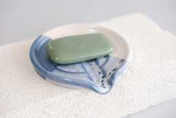 Soap Dish With Draining Spout - New Colors
