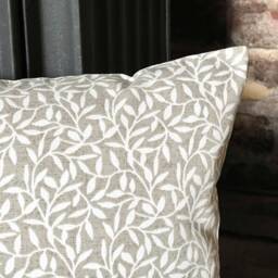 1237. Sherwood Trailing Leaves in Beige 100% Cotton Cushion Cover Various Sizes - thumbnail 2
