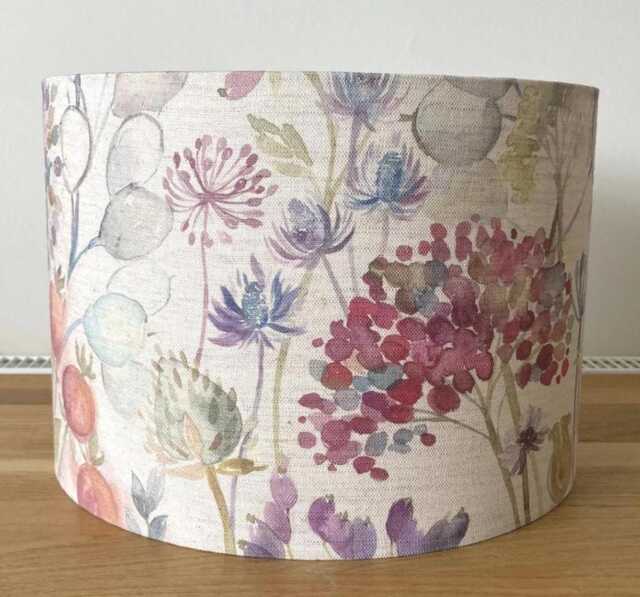 Country Hedgerow Lampshade - Unique Home D??cor Accent Voyage - image 1