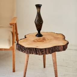 The Wood Coffee Table , Live Edge Coffee Table, Rustic Mid-Century Unique Linden Slab, Round - thumbnail 3