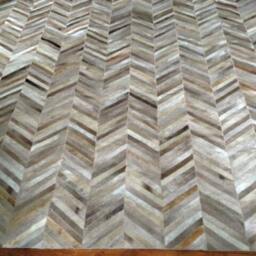 Cowhide Patchwork Rug Raw Leather Argentina - Free Shipping Rug, 6' X 8' Thin Chevron, Mix Of Taupes - thumbnail 3