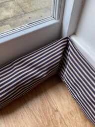 Soft Draught Excluder Easy Molding, Plastic-Free Door Stopper