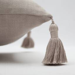 Linen Tassel Pillow Cover 20x20 Neutral Woven Cushion - thumbnail 2