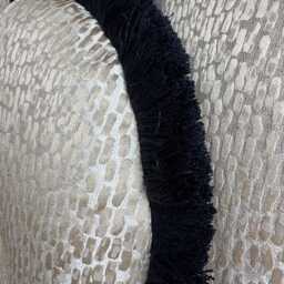 Black Gold Round Cushion - 16 - thumbnail 4