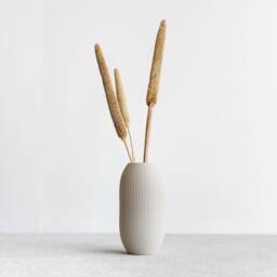 White Minimalist Wooden Vase Faro - Perfect For Dried Flowers - thumbnail 1