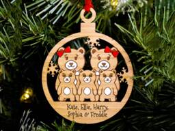 Same Sex Family, Cute Bear Christmas Tree Decoration, Personalised Engraved Xmas Bauble, Secret Santa, Lesbian Mums Mummy Kids Family Of 5 - thumbnail 1
