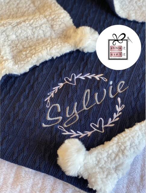 Personalised Baby Cable Knit Blanket -Wreath Name Embroidered Bow Or Pom Pom/Sherpa Reverse - image 1