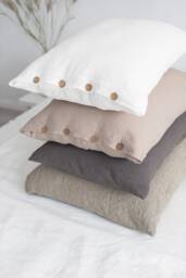 Washed Linen Pillow Cases/Decorative Cushion Cover Linen Bedding Case With Coconut Buttons