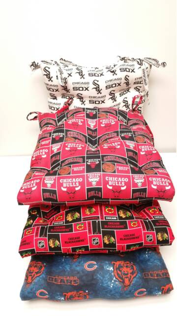 Indoor Seat Cushion Chicago Cubs, Bears, Blackhawks, White Sox & Other Sport Teams Square Cushions - image 1