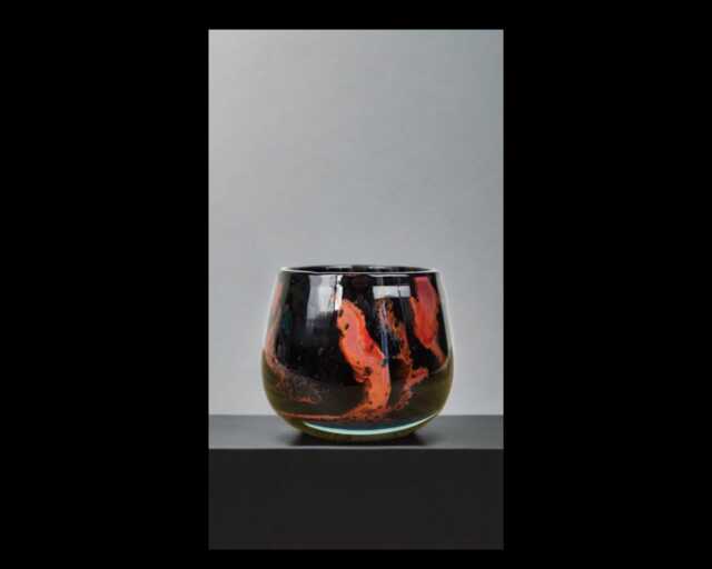 Handmade Mouth Blown Glass Vase Elegant Home Decor - 11cm - image 1