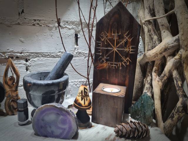 Vegvisir Tea Light Holder. Free Standing Or Wall Mounted Altar Candle. Pagan/Norse Decor - image 1