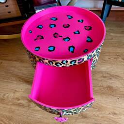 Hot Pink Magenta Leopard Spot Round Bedside Table . Fun Bright Home Decor Ideal For Nightstand Or Side Table. Cheetah Print Gold Design - thumbnail 3