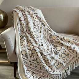 Handwoven Cotton Boho Throw Blanket With Tassels For Home Decor - thumbnail 3