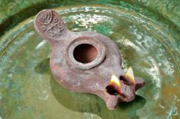 Advent Jerusalem Sustainable Pottery Oil Lamp, Menorah & Star Of David Candle, Religious Oil Candles, Housewarming Magen David Jewish Gift - thumbnail 1