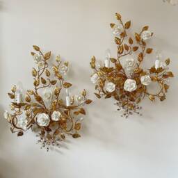 Set Of 2 Statement Made in Italy Gold Leaf Wall Lamps, Wrought Iron Sconces With White Porcelain Capodimonte Style Roses