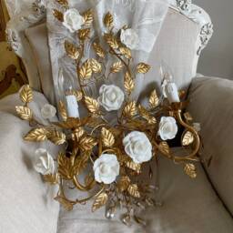 Set Of 2 Statement Made in Italy Gold Leaf Wall Lamps, Wrought Iron Sconces With White Porcelain Capodimonte Style Roses - thumbnail 2