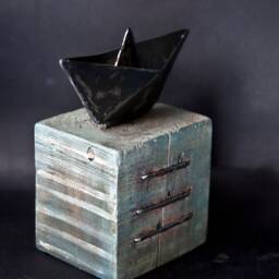 Table Sculpture, Metal Paper Boat Origami Style On Wood Base, Iron Art, Mint Color, Original Artwork By Thesteelstylethings - thumbnail 3