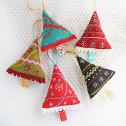 Colourful Christmas Tree, Hand Embroidered Felt Decoration Kitsch Holiday Decor - thumbnail 4