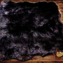 Faux Fur Accent Rug - Random Shape Sheepskin Area Scalloped Edges- By Accents - thumbnail 4