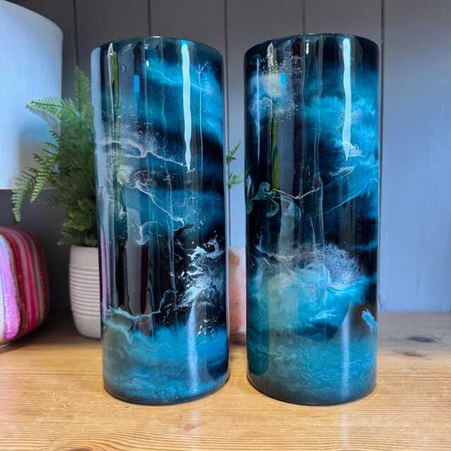 Hand Decorated 25cm Tall Teal Green With Gold Copper Or Silver Finish Cylinder Vase - image 1