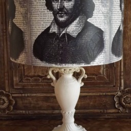 Shakespeare Lampshade, Distressed Book, Shabby Chic, Fatta Da Mamma - thumbnail 2
