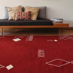 Burgundy Kilim Area Rug - Flatwoven Stitched Wool Contemporary Rugs Modern Low Pile Handcrafted Carpet Living Room Bedroom Aesthetic - thumbnail 3