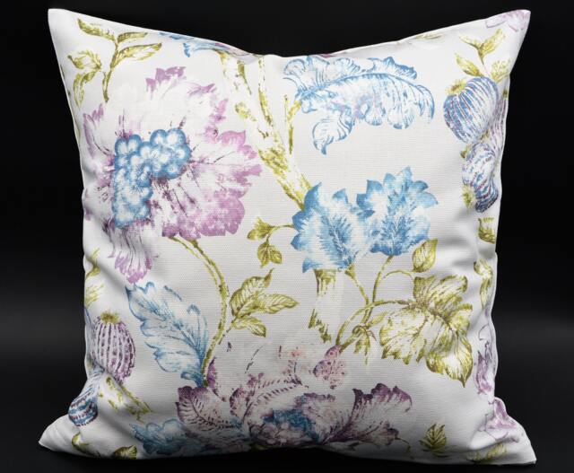 "Purple Floral Pillowcase, White Pillow Cover With Zipper, 45 X cm 40 // 18X18"" 16X16" - image 1