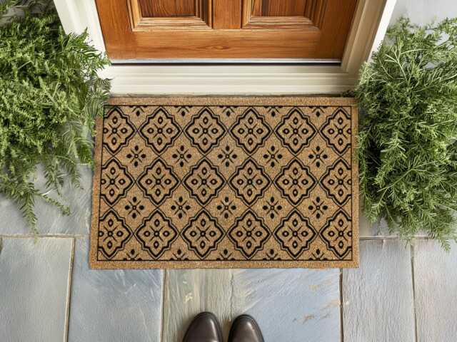 Elegant Scalloped Entry I Unique Wedding Gift Idea Weatherproof Mat - image 1