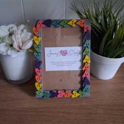 Rainbow Wooden Heart Button Photo Frame 4 X 6 Inches - thumbnail 4