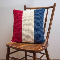 Letter T Maritime Signal Flag + Initial // Pillow Cover Hand Knit in Wool 20 - thumbnail 1