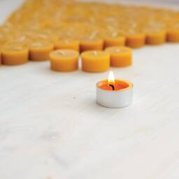 Natural Beeswax Tealight Candle - Refills 24Pcs Box Discount Pack - thumbnail 4
