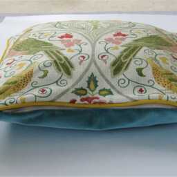 William Morris, Seasons By May, Cushion Cover Arts & Crafts Linen Throw Pillow - thumbnail 2