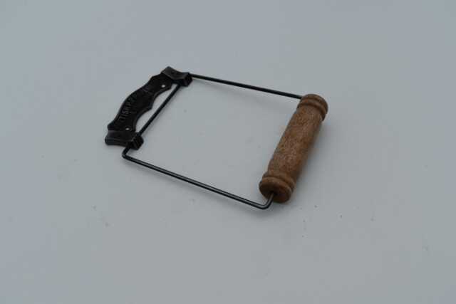 The British Paper Company - Vintage Toilet Holder - image 1
