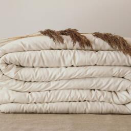 Handmade King Size Wool Bedding - Us Duty Paid - thumbnail 2