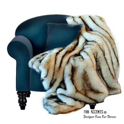 Luxury Faux Fur Throw Blanket - Black Tip Arctic Wolf, Minky Lining