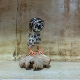 Wooden Painted Owl - thumbnail 4