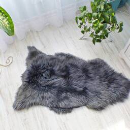 Real Sheepskin Rug, Natural Grey Fur, Rustic Home Decor - 120x70cm - thumbnail 3