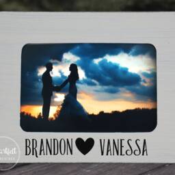 Personalized Wedding Picture Frame 4x6 - Hand-Painted Bridal Gift - thumbnail 2