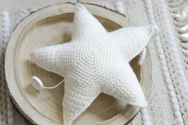 Musical Star Comforter. Shipping Via Mondial Relay - image 1