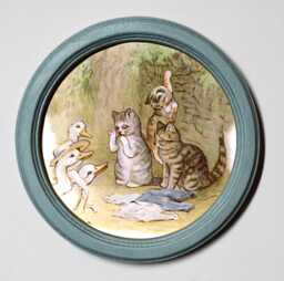 Beatrix Potter Tom Kitten Art Print, Round Wooden Nursery Decor - thumbnail 1